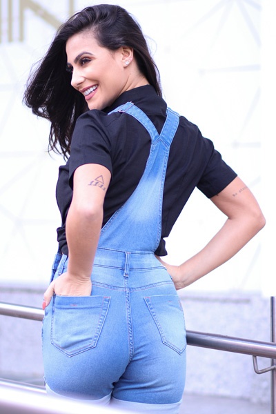Jardineira Jeans